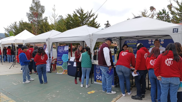 Participación en la &quot;Expo Profesiográfica&quot; 2025 en las instalaciones del CBTIS 92